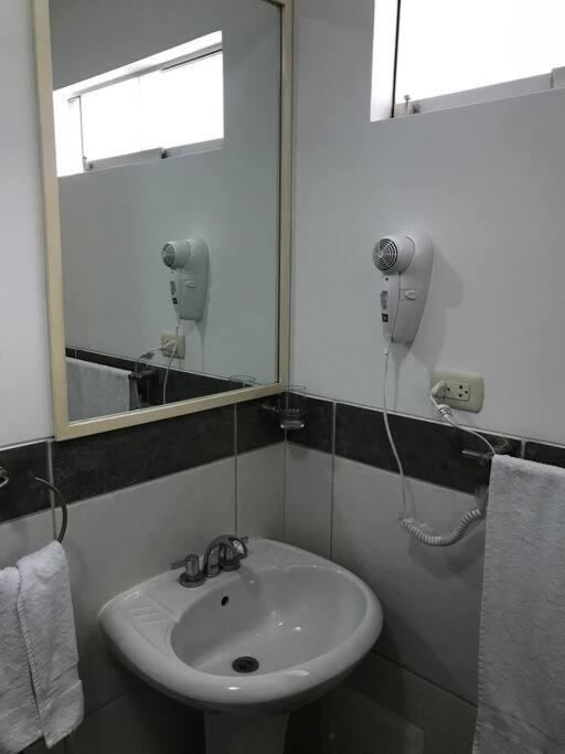 Confortable And Functional Apartment In Miraflores ! ليما المظهر الخارجي الصورة